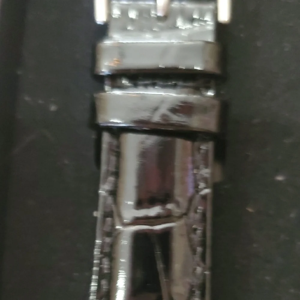 Avon APRIL BIRTHDAY Black and White Classic Watch NWT